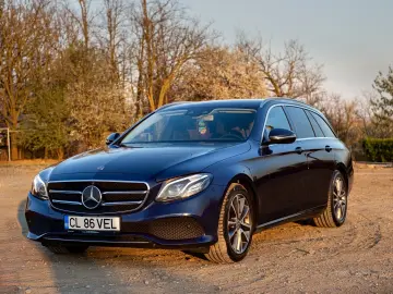 Mercedes-Benz E 220