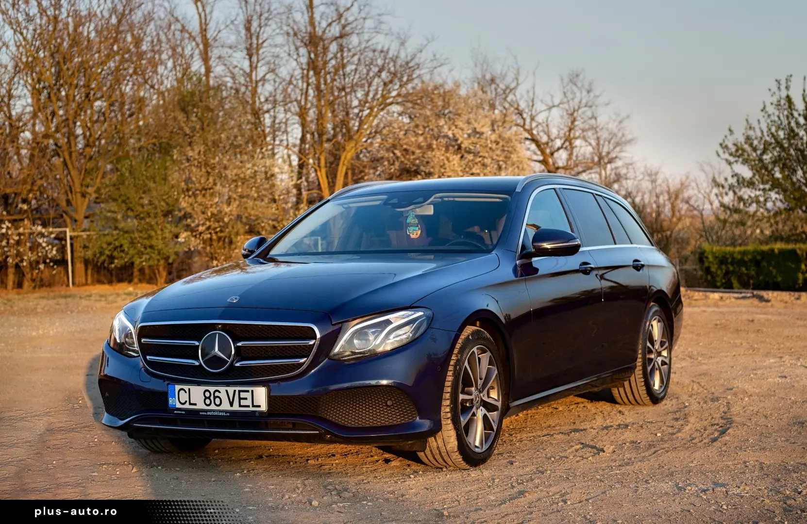 Mercedes-Benz E 220