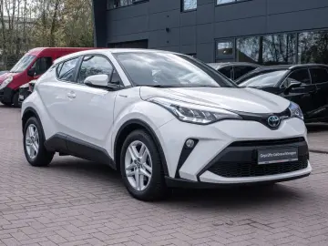 TOYOTA C-HR HYBRID Flow KLIMA KAMERA LED SCHEINWERFER
