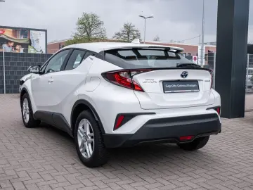 TOYOTA C-HR HYBRID Flow KLIMA KAMERA LED SCHEINWERFER