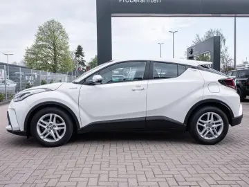 TOYOTA C-HR HYBRID Flow KLIMA KAMERA LED SCHEINWERFER