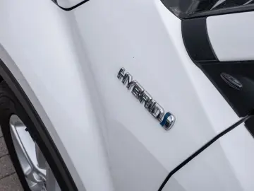 TOYOTA C-HR HYBRID Flow KLIMA KAMERA LED SCHEINWERFER