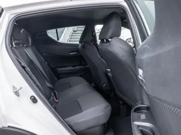 TOYOTA C-HR HYBRID Flow KLIMA KAMERA LED SCHEINWERFER