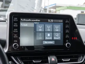 TOYOTA C-HR HYBRID Flow KLIMA KAMERA LED SCHEINWERFER