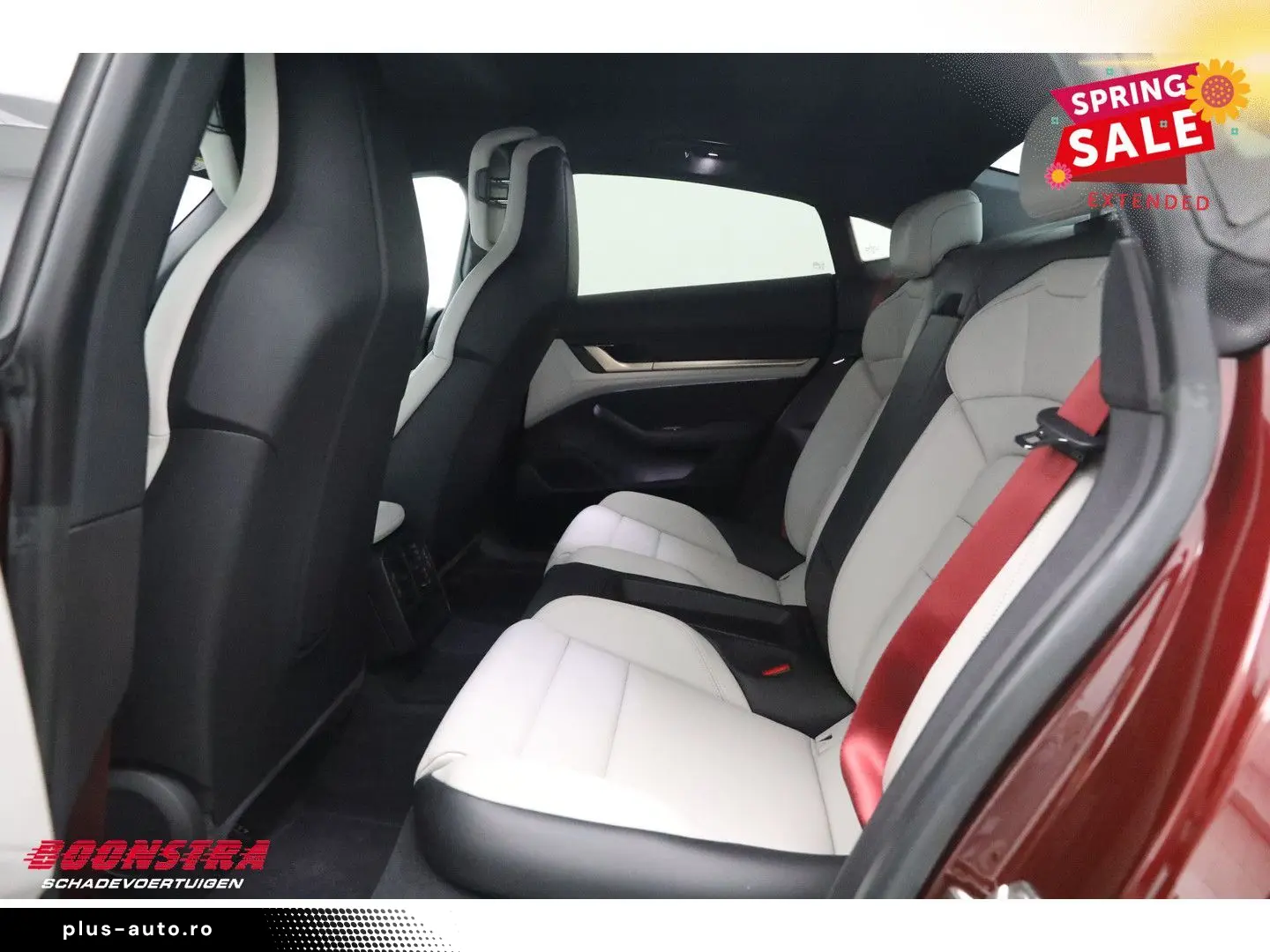 PORSCHE Taycan 93.4kWh Performance Batterie PASM Sport C