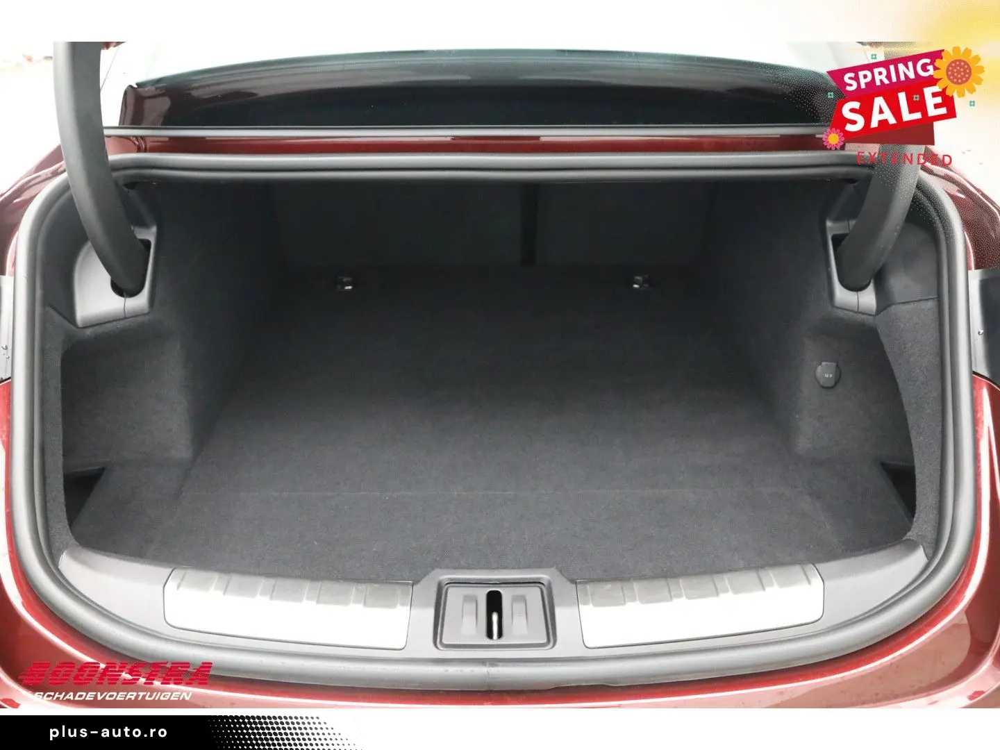 PORSCHE Taycan 93.4kWh Performance Batterie PASM Sport C