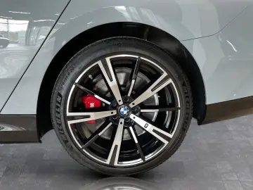BMW 550e xDrive Limousine M Sport Driv.Assist.Prof