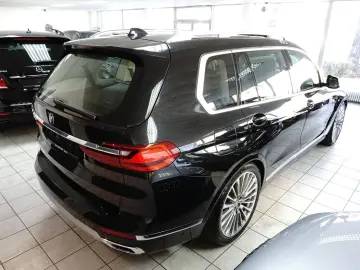 BMW X7 xDrive 40 d Design SKY LOUNGE FOND-TV 6-SITZE