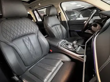 BMW X7 xDrive 40 d Design SKY LOUNGE FOND-TV 6-SITZE
