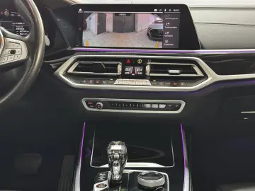 BMW X7 xDrive 40 d Design SKY LOUNGE FOND-TV 6-SITZE