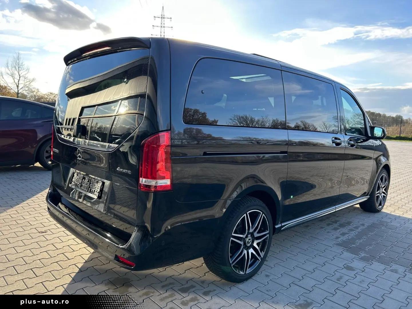 MERCEDES-BENZ V300d 4M Lang AMG -7S-2xEl.Tür-Pano-360K-19Zo
