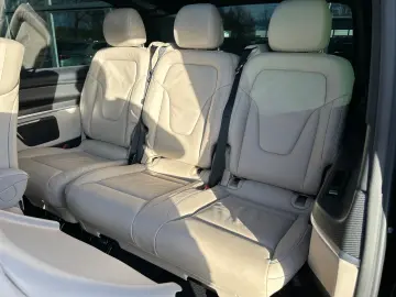 MERCEDES-BENZ V300d 4M Lang AMG -7S-2xEl.Tür-Pano-360K-19Zo