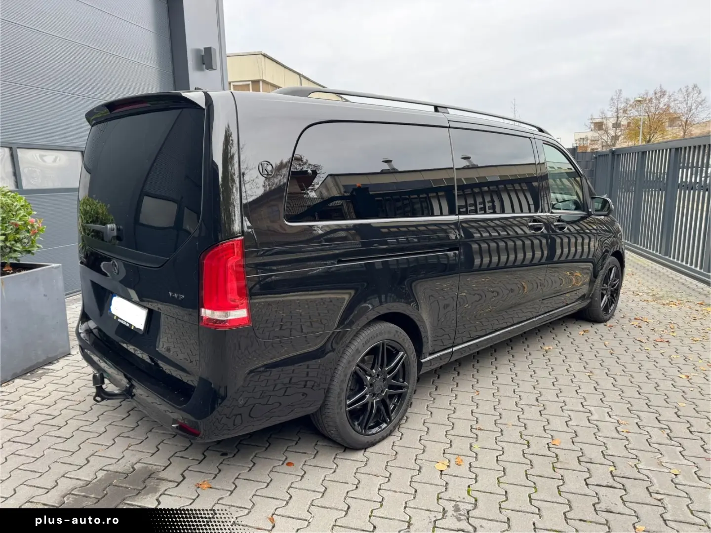 MERCEDES-BENZ V 300d 4MATIC VIP Business VAN KLASSEN