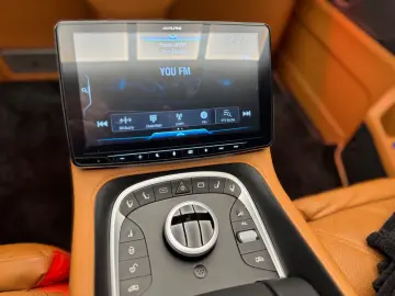 MERCEDES-BENZ V 300d 4MATIC VIP Business VAN KLASSEN