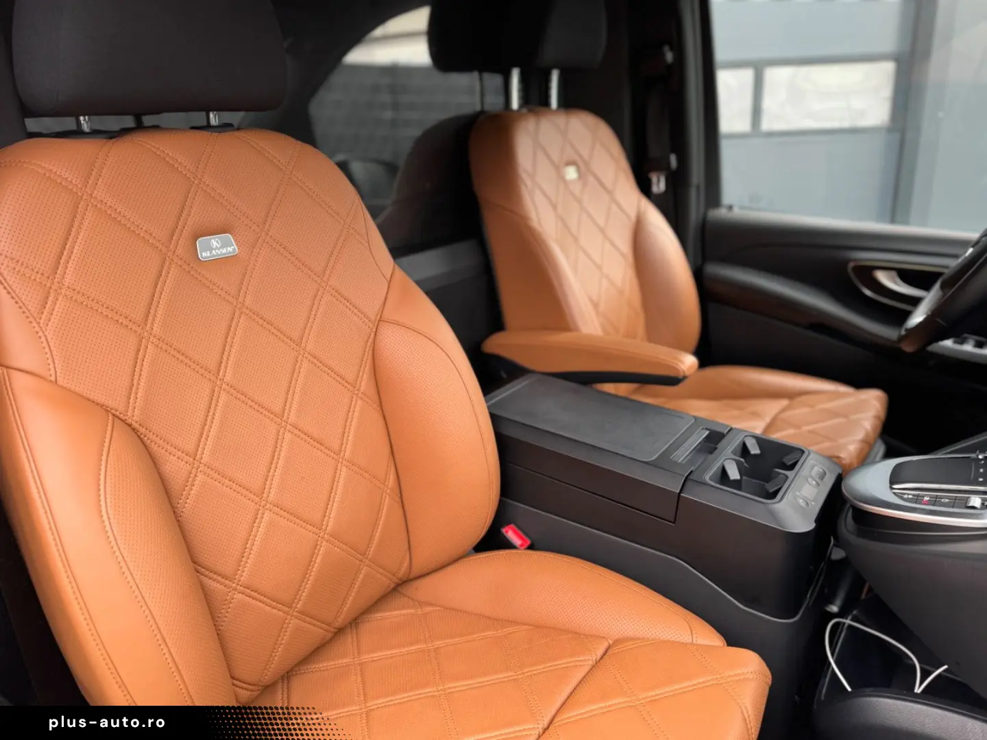 MERCEDES-BENZ V 300d 4MATIC VIP Business VAN KLASSEN