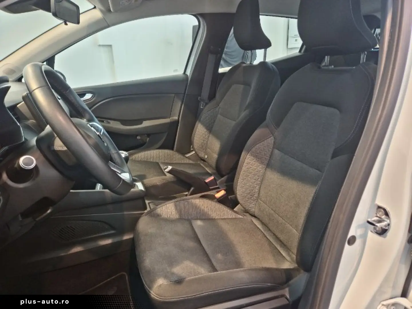 RENAULT CLIO 1.0 TCe 90CP Zen