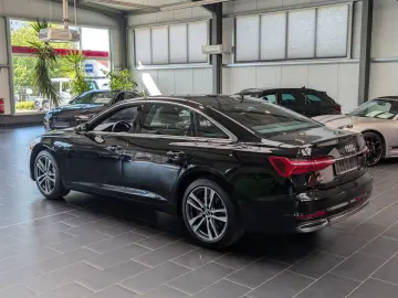 AUDI A6 45 TFSI S tronic sport 8-fach