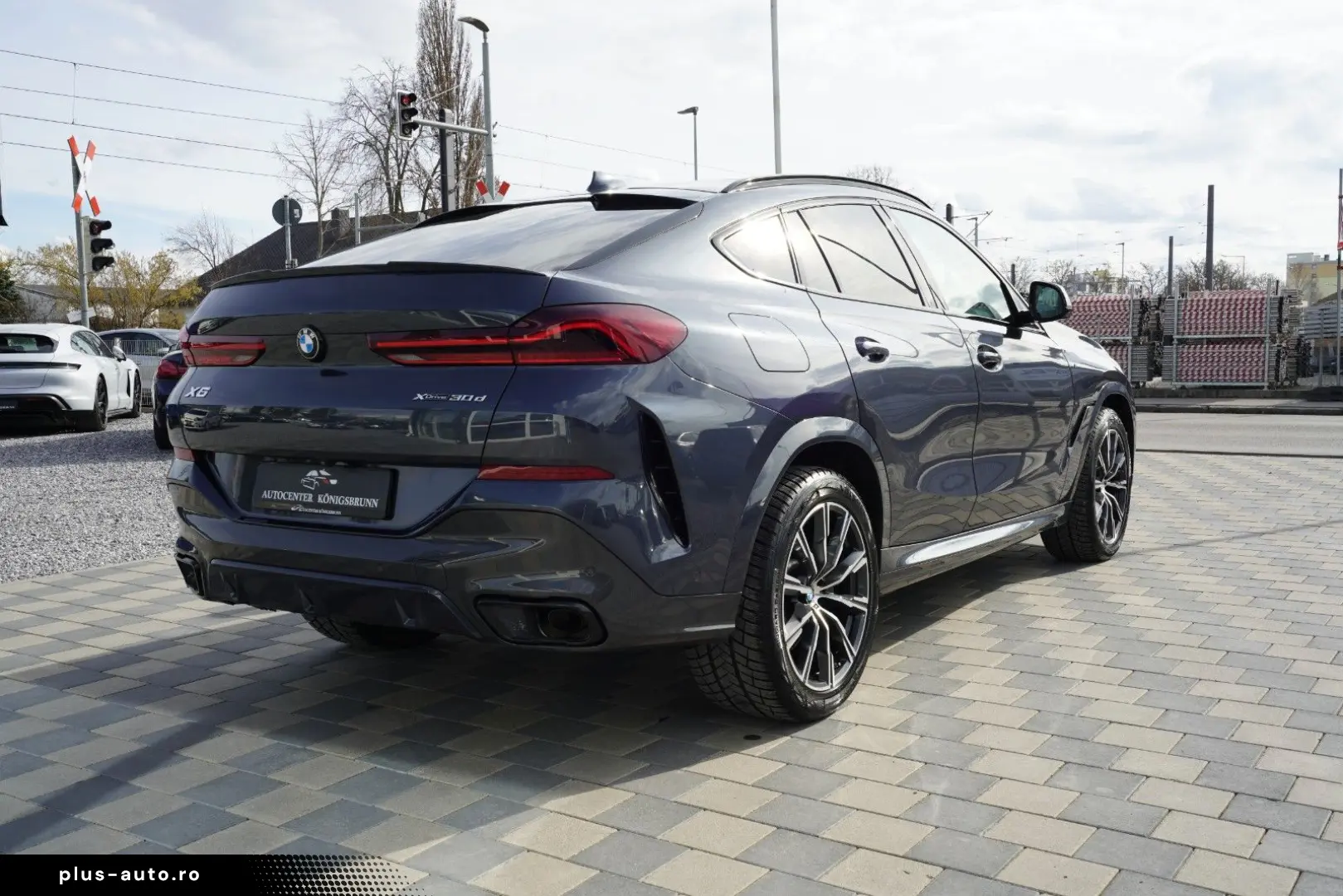 BMW X6 xDrive 30d MSport AHK H&K 360 Laser Pano Sthz