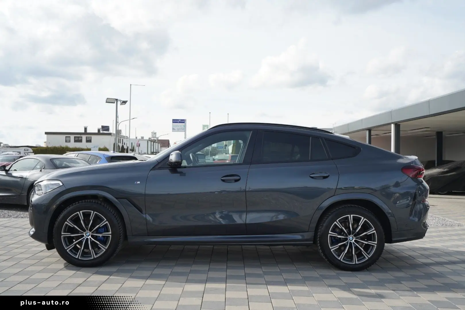 BMW X6 xDrive 30d MSport AHK H&K 360 Laser Pano Sthz