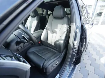 BMW X6 xDrive 30d MSport AHK H&K 360 Laser Pano Sthz