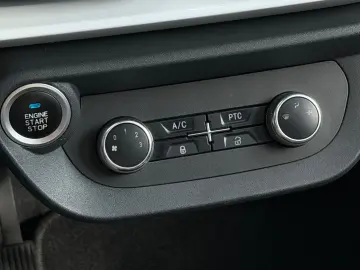 Xev Yoyo