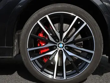 BMW X6 xDrive40d M Sport AHK Pano Sitzbelüftung