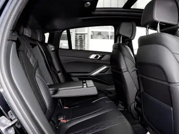 BMW X6 xDrive40d M Sport AHK Pano Sitzbelüftung