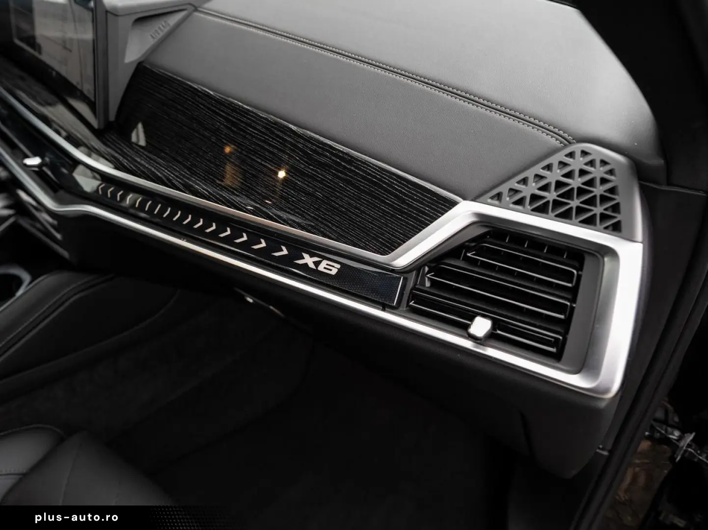 BMW X6 xDrive30d M-SportPRO 22 PANO KomSitz Sitzlüft