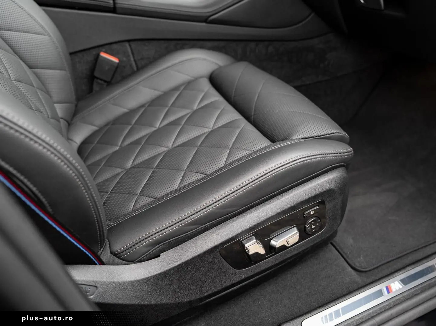 BMW X6 xDrive30d M-SportPRO 22 PANO KomSitz Sitzlüft