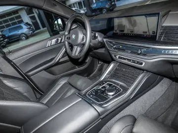 BMW X6 xDrive40d M Sport HUD PANO ACC AHK 360 KAM