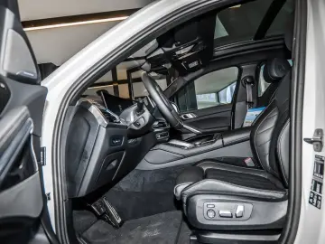 BMW X6 xDrive40d M Sport HUD PANO ACC AHK 360 KAM
