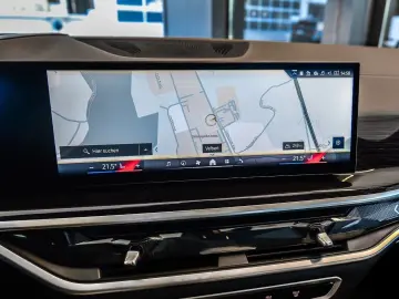BMW X6 xDrive40d M Sport HUD PANO ACC AHK 360 KAM