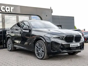 BMW X6 xDrive30d M Sport PANO ACC AHK RFK NAVI LED