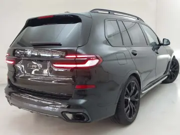 BMW X7 xDrive 40 d M Sport Kristall SkyLounge H&K
