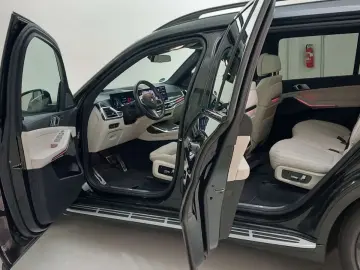 BMW X7 xDrive 40 d M Sport Kristall SkyLounge H&K