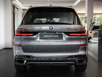 BMW X7 xDrive 40d Msport Exclusive Skylounge Massage