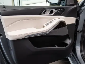 BMW X7 xDrive 40d Msport Exclusive Skylounge Massage