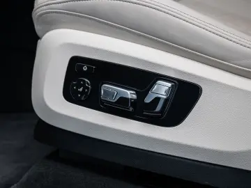 BMW X7 xDrive 40d Msport Exclusive Skylounge Massage