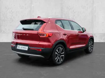 VOLVO XC40 Inscription Expression Recharge Plug-In Hyb