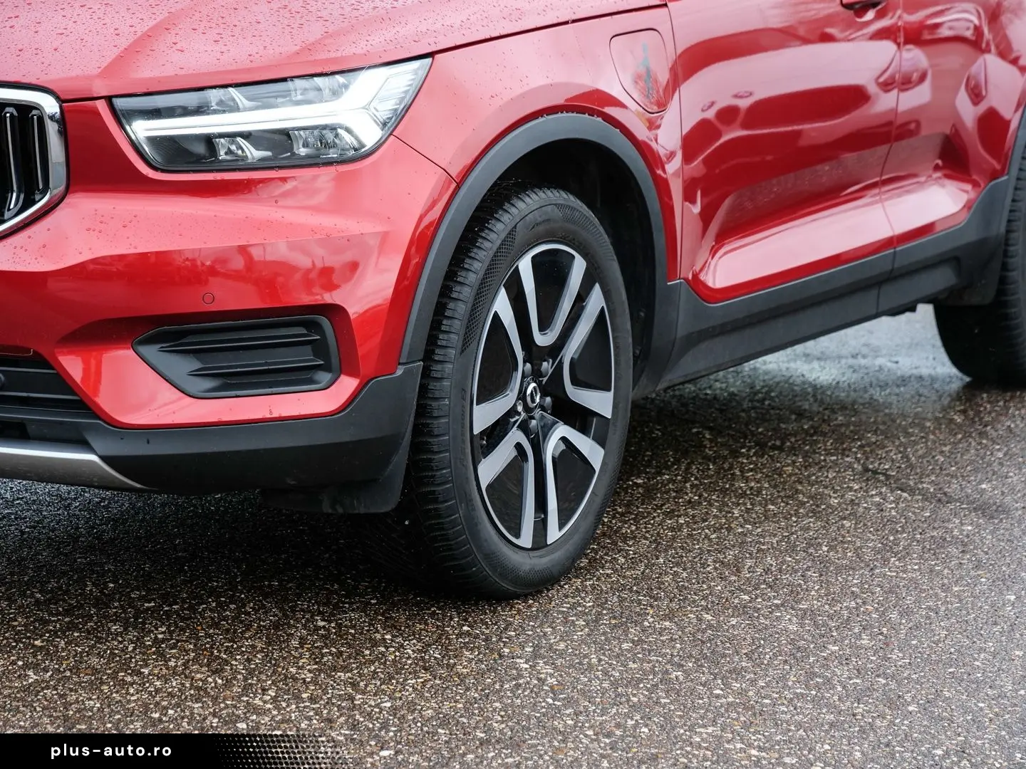 VOLVO XC40 Inscription Expression Recharge Plug-In Hyb