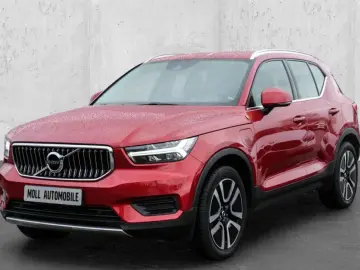 VOLVO XC40 Inscription Expression Recharge Plug-In Hyb