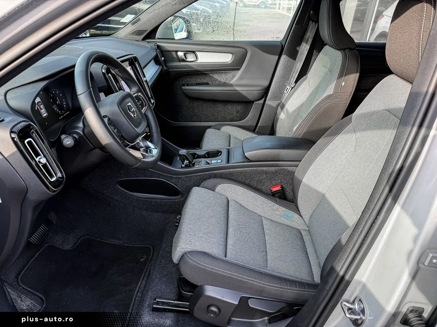 VOLVO XC40 Core 2WD Navi Digitales Cockpit Soundsystem