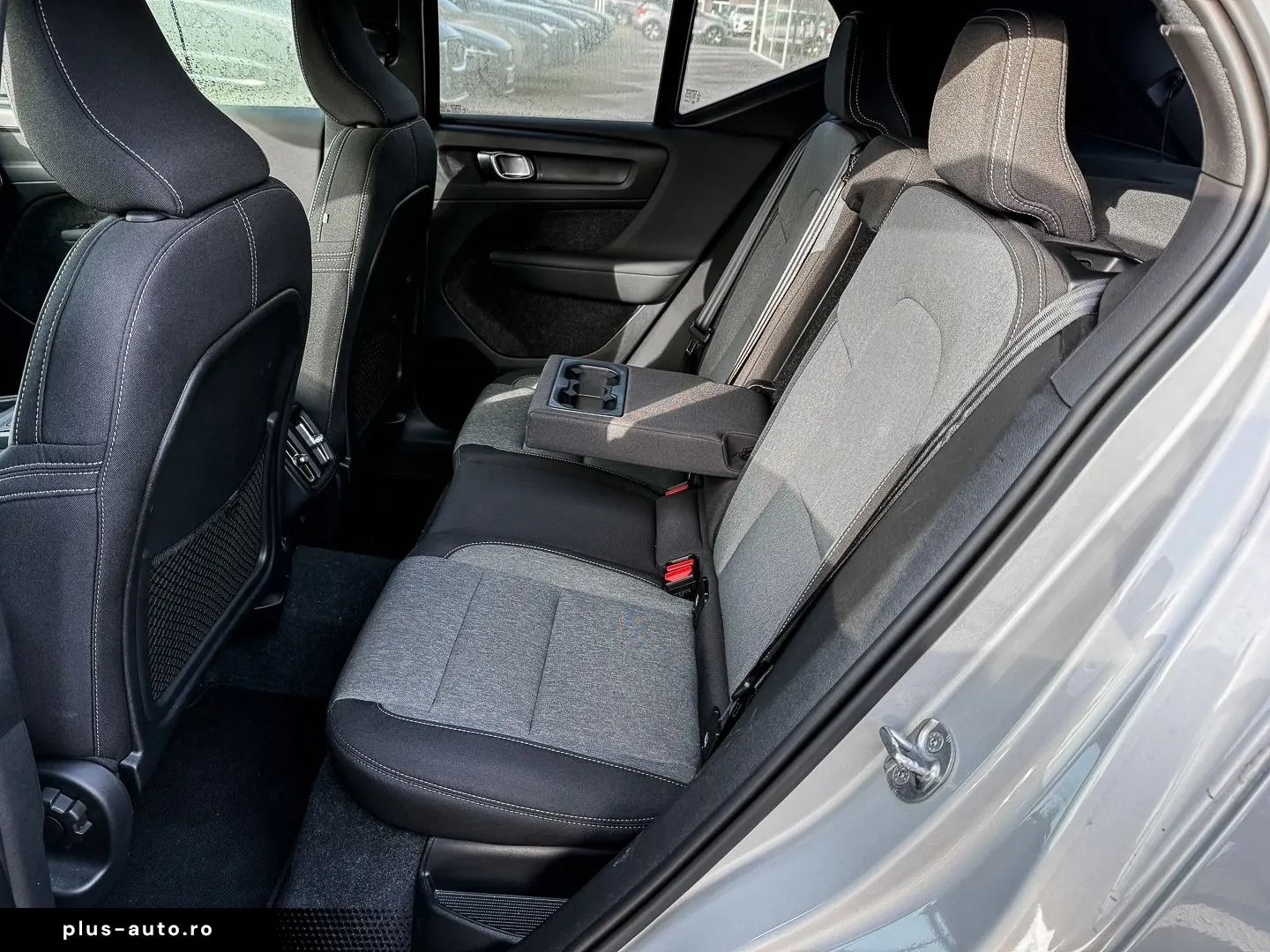 VOLVO XC40 Core 2WD Navi Digitales Cockpit Soundsystem