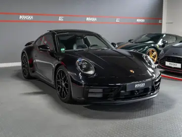 PORSCHE 911 Carrera 4 GTS BOSE LIFT CHRONO PPF APPROVED
