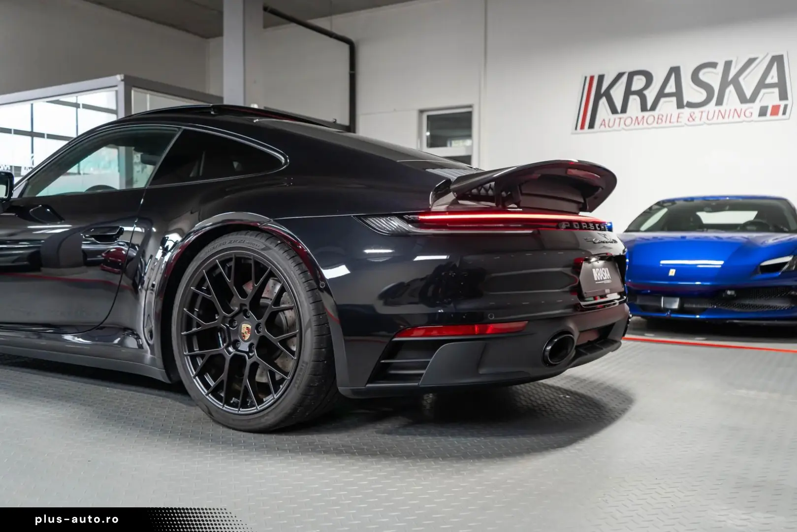 PORSCHE 911 Carrera 4 GTS BOSE LIFT CHRONO PPF APPROVED