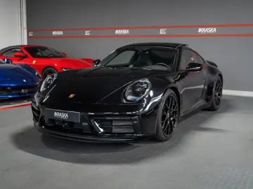 PORSCHE 911 Carrera 4 GTS BOSE LIFT CHRONO PPF APPROVED
