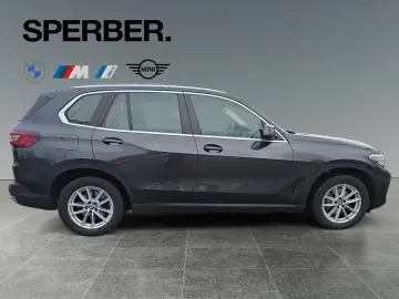 BMW X5 xDr30d Laser 360 DAProf 4Z Clima Keyless TowH