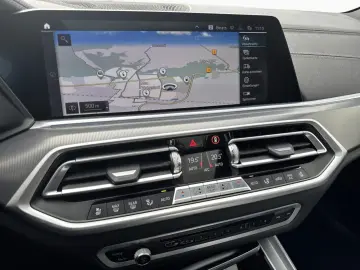 BMW X5 xDr45e 360  Ventilation Sunroof 4ZClima AuxHeat