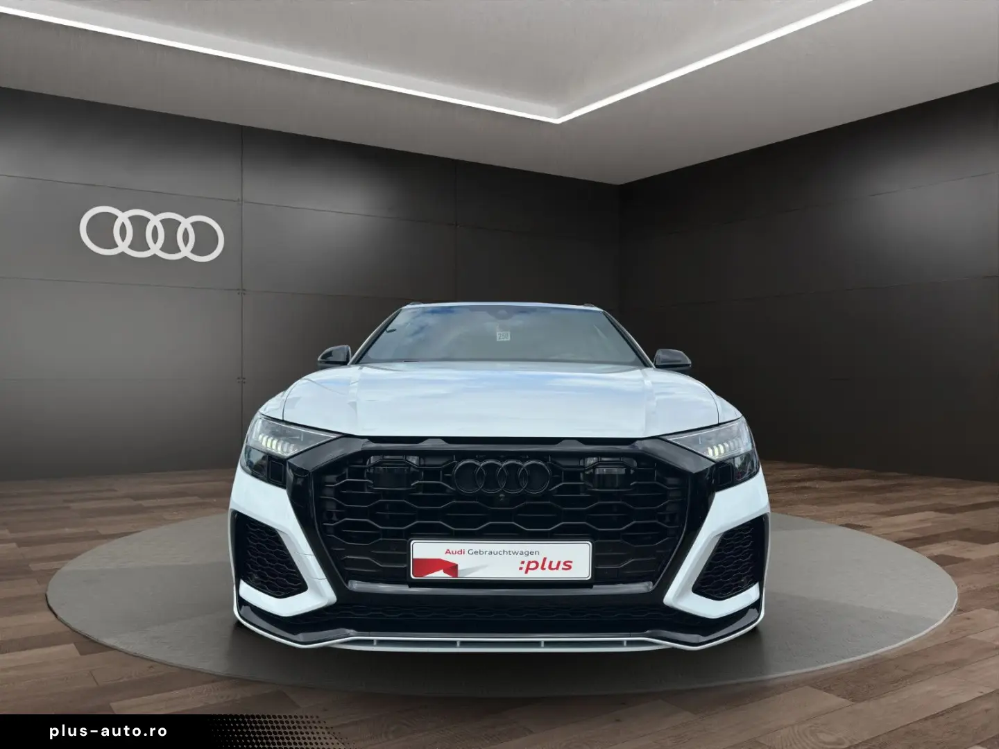 AUDI RSQ8 TFSI qu. tiptr.  STHZG PANO B&O HEAD HD