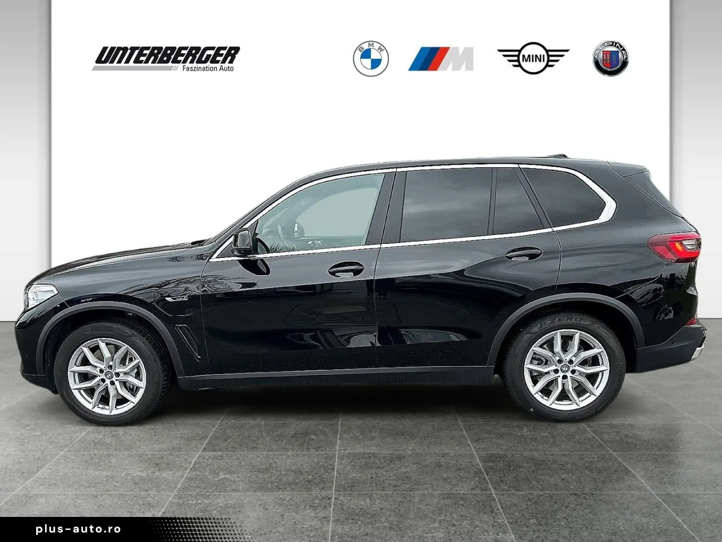 BMW X5 xDr45e DAProf 360 H&K Keyless Laser AuxHeat